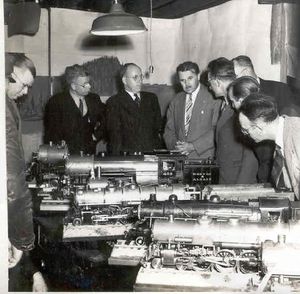 Lester Friend visiting GGLS club headquarters at the 1951 IBLS meet in Oakland, CA.